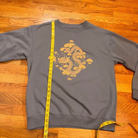 Golden Hour Women’s Large Gray Dragon Diamond Graphic Crewneck Sweatshirt Y2K - Picture 5 of 9